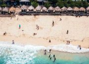 Pantai Slili Gunungkidul: Mungil, Nyempil, tapi Bikin Hati Terkantil-kantil